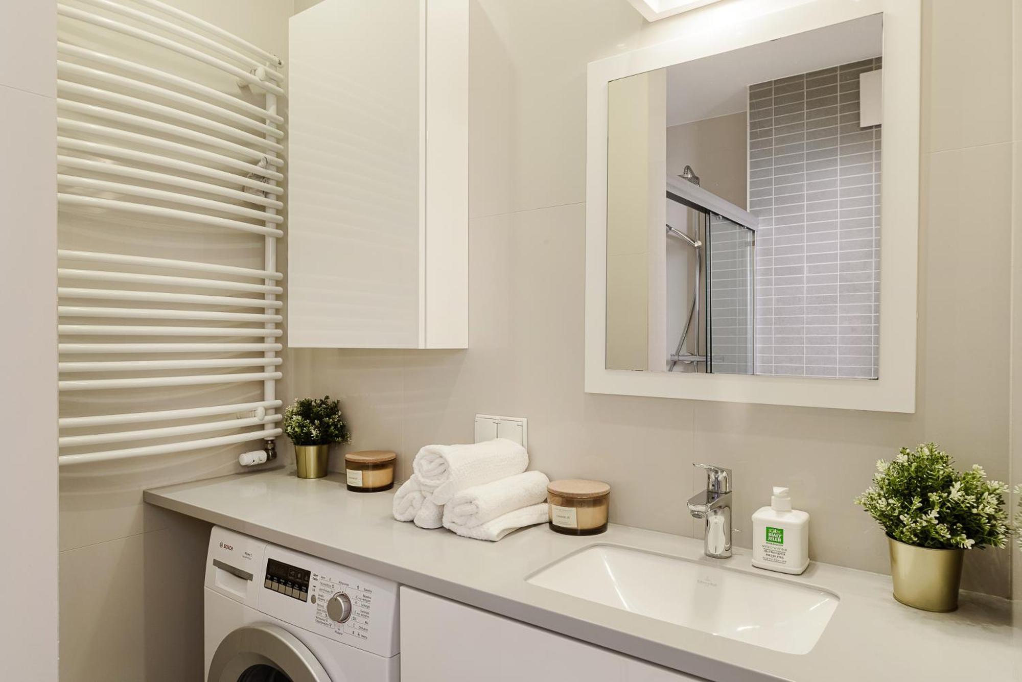 Luxury Apartments Mennica Residence With Parking 바르샤바 외부 사진