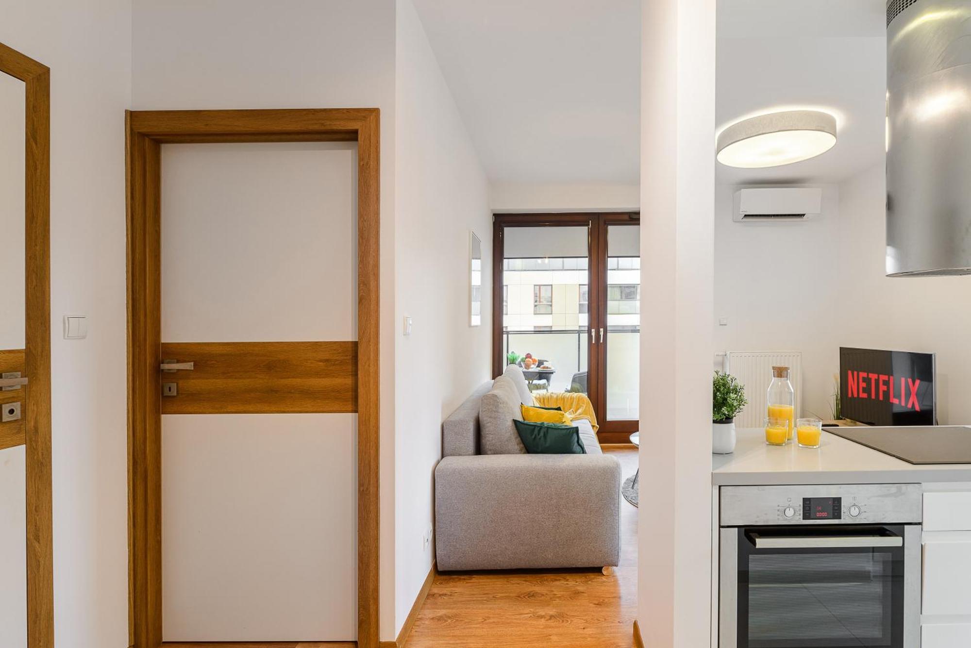 Luxury Apartments Mennica Residence With Parking 바르샤바 외부 사진